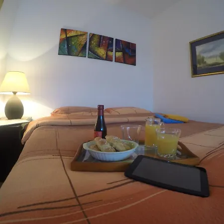 Maslacak, Dvosobni Apartament