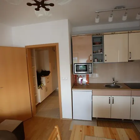 Maslacak, Dvosobni *