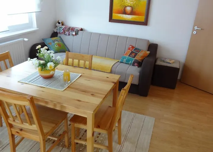 Maslacak, Dvosobni *