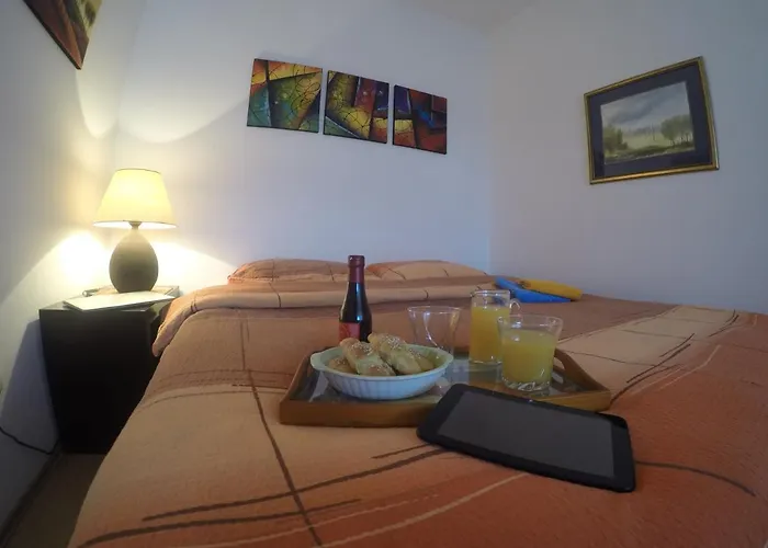 Maslacak, Dvosobni Apartment